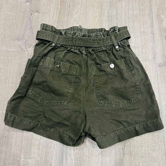 Banana Republic PAPERBAG SHORT army olive green high rise belt size 6 utility - Picture 3 of 14